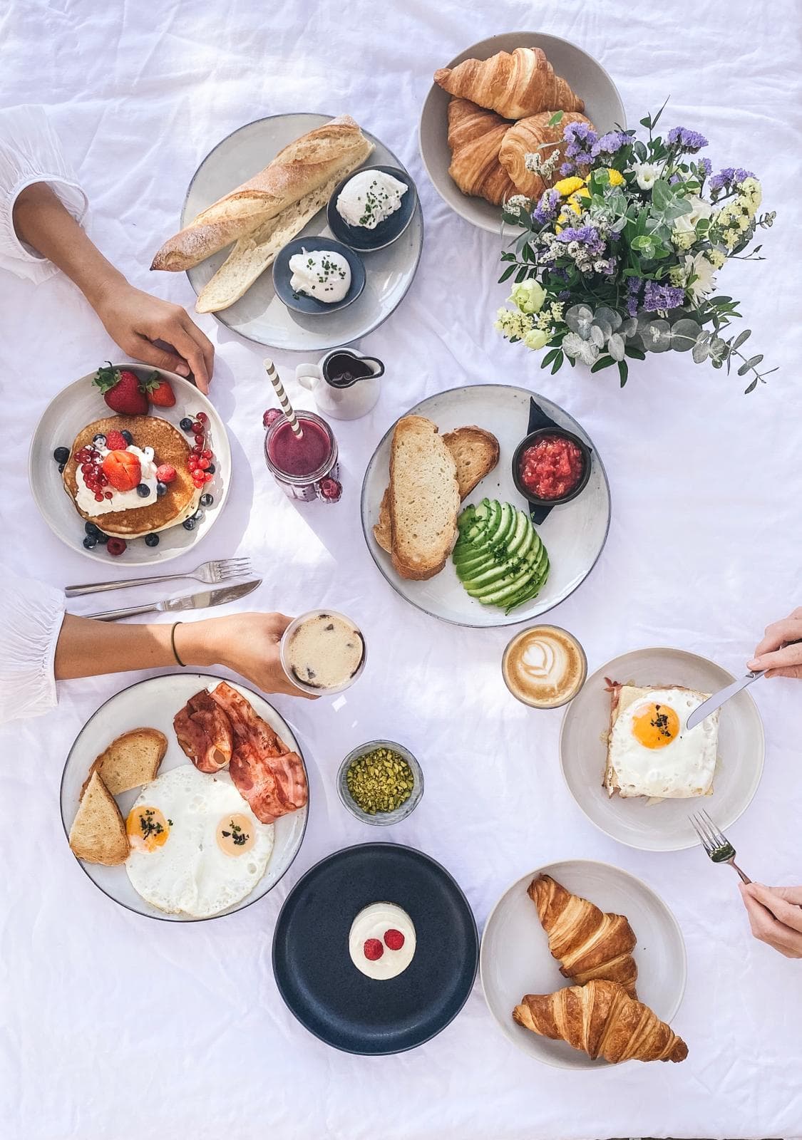 Rise with the dawn 🌅 as our bakers craft fresh, golden perfection before the marina wakes. From oven to display, every croissant and loaf is a morning masterpiece. 🥐🍞 Come taste the difference—your day starts here. 🍽️✨