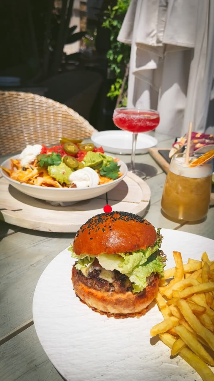 Some things go without saying… simply enjoy! 😎
.
.
Algunas cosas no hay que hablar… ¡simplemente disfrútar! 😎

.
.
.
.
.